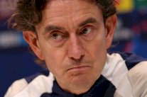 بطولة إنكلترا: فرانك مدرب توتنهام يؤكد دعم الإدارة له