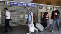 إسرائيل تغلق حدودها أمام كل الأجانب لمنع انتشار المتحورة أوميكرون