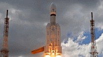 الهند تُطلِق مهمة للهبوط على سطح القمر