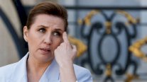 رئيسة وزراء الدنمارك: السوشيال ميديا وحش يقتل أطفالنا