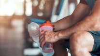 التدريب بمعدة فارغة يحرق الدهون.. مقولة علمية؟