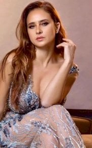 الفنانة المصرية نيللي كريم