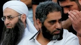 فضل شاكر وأحمد الأسير - Reuters