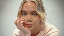 الشابة، ميري تولي أوير - Elina Tossavainen