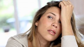 الإرهاق يطارد النساء أكثر من الرجال