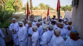 لماذا انتقد الداعية الكويتي سالم الطويل المذهب الإباضي ومفتي عُمان؟