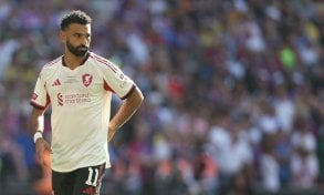 ليفربول يفتتح الموسم أمام بورنموث وسط عواصف الصفقات