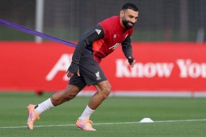 كيف يرى مغردون أزمة محمد صلاح مع فريق ليفربول؟