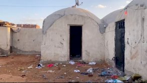 مركز علاج الإدمان الخاص والغير مرخص الذي هرب منه النزلاء - BBC