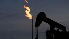 واشنطن بوست: الولايات المتحدة ليست بحاجة إلى النفط الفنزويلي