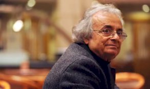 الشاعر أدونيس