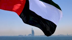 من وراء استهداف الإمارات؟