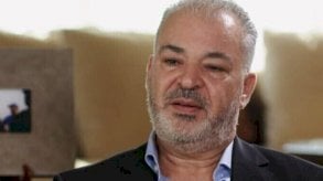 سحب الثقة من نقيب الفنانين مازن الناطور يثير الجدل في سوريا