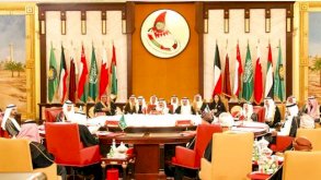 القمة الخليجية الـ46: تكامل اقتصادي وتحديات أمنية في لحظة فارقة