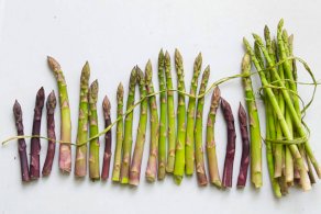 خصائص الهليون وفوائده الصحية