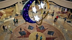 المسلمون يصومون ثلاثين يومًا في هذا العام