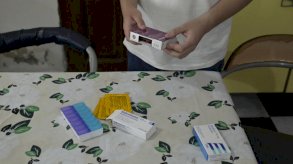 الأرجنتينيون المرضى مضطرّون للاختيار بين الدواء والغذاء