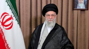 برلماني إيراني يفضح خامنئي: طهران تبحث عن حل 