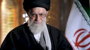 طلب ورسالة من خامنئي لبوتين.. والأخير: نحن بجانبكم