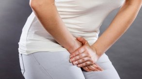 الطب يقف عاجزاً أمام شابة تعاني من هزات جماع لا تنقطع