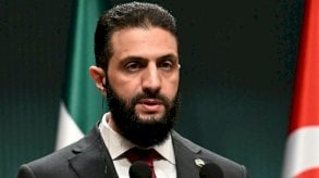 أميركا تريد رفع اسم الشرع من القائمة السوداء للقدوم إلى أراضيها