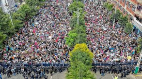 اشتعال الموقف في شوارع كاتماندو (نيبال)