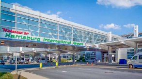 صورة لمطار هاريسبورغ الدولي في ولاية بنسلفانيا الأميركية