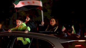 في 7 ديسمبر 2025، خرج سوريون في مدينة حلب حاملين الأعلام السورية، مردّدين شعارات تؤكد على وحدة البلاد وسلامة أراضيها.