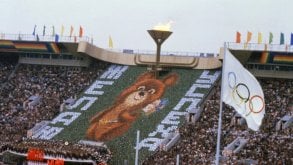 أولمبياد موسكو 1980.. الدب ميشا يصفع المقاطعة الغربية 
