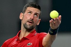 دورة أثينا: ديوكوفيتش يفوز بلقبه الـ101 في سن 38 عامًا وينسحب من 