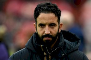 بطولة إنكلترا: أموريم يرى أن على يونايتد