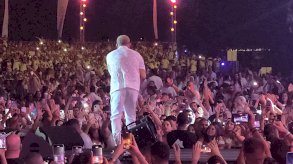 كاميرا إيلاف تواكب حفل عمرو دياب في لبنان