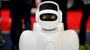 علماء صينيون يبتكرون روبوتًا يعمل 