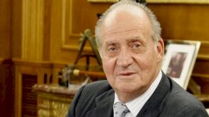 الملك خوان كارلوس يروي كيف قفز غورباتشوف من القمّة إلى القاع