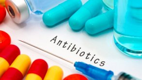 دراسة تحذر من الاستخدام المفرط للمضادات الحيوية