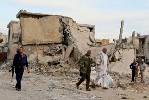 قوات موالية لحكومة الوفاق الوطني في مدينة سرت (أ ف ب)