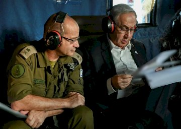 نتانياهة الى جانب رئيس جهاز الموساد الجديد 