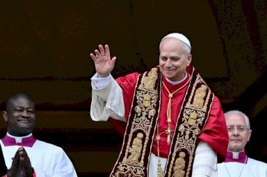 انتقد البابا ليو سياسة إدارة ترامب المتعلقة بالهجرة