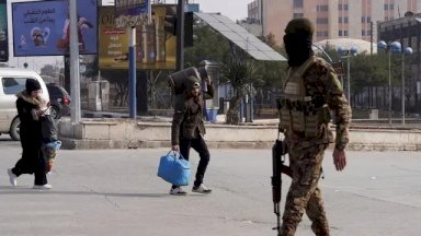 عناصر من الجيش السوري في حلب