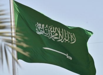 العلم السعودي مرفوع في العاصمة الرياض في 22 ايلول/سبتمبر 2020