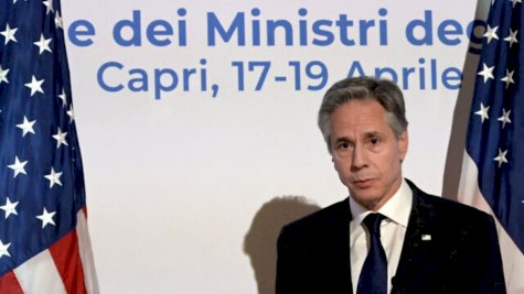 وزير الخارجية الأميركي أنتوني بلينكن يعقد مؤتمرا صحفيا في اليوم الأخير من اجتماع وزراء خارجية مجموعة السبع في جزيرة كابري الإيطالية في 19 نيسان (أبريل) 2024