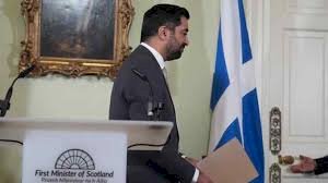 الوزير الأول الأسكوتلندي المستقيل حمزة يوسف