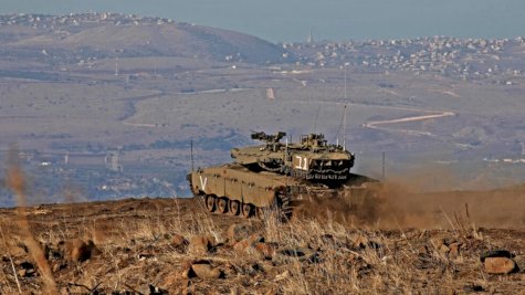  آلية عسكرية قرب الحدود السورية الإسرائيلية - أرشيف آلية عسكرية قرب الحدود السورية الإسرائيلية