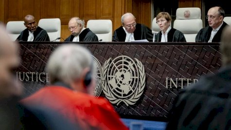 صورة لقضاة في محكمة العدل الدولية في لاهاي، في 12 كانون الثاني (يناير) 2024.