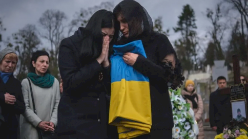 لاتزال أوكرانيا تدافع عن نفسها ضد الغزو الروسي منذ عامين