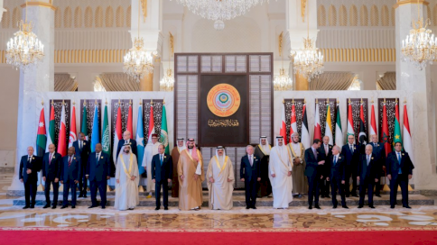 القمة العربية تدعو إلى نشر قوات دولية في الأرض الفلسطينية المحتلة 