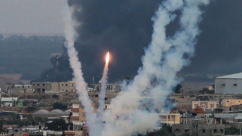 تساؤلات حول أهداف الضربات الإيرانية صوب اسرائيل