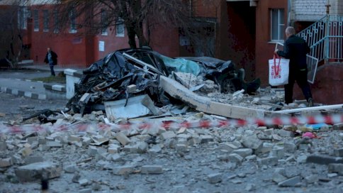 أضرار تسببت بها ضربات جوية على منطقة بيلغورود الروسية الحدودية مع أوكرانيا في 24 آذار (مارس) 2024 