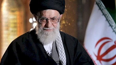 المرشد الأعلى خامنئي