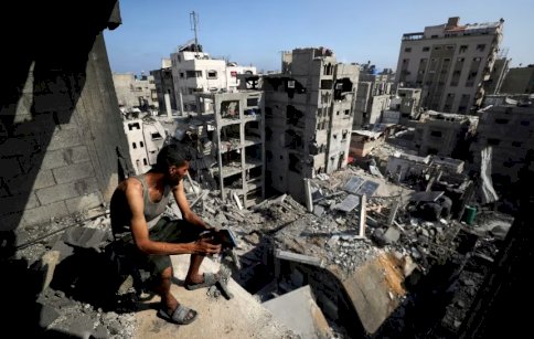 آثار الدمار الذي لحق بغزة جراء الحرب بعد 7 اكتوبر 2023